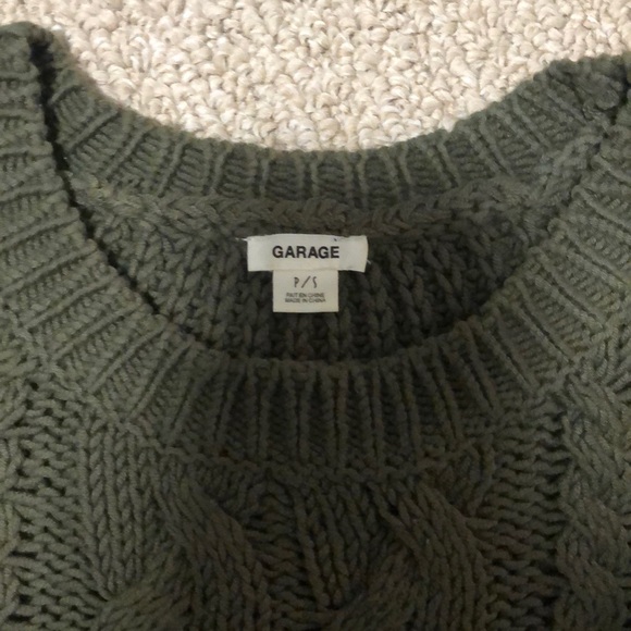 distressed green knit sweater - Picture 3 of 3
